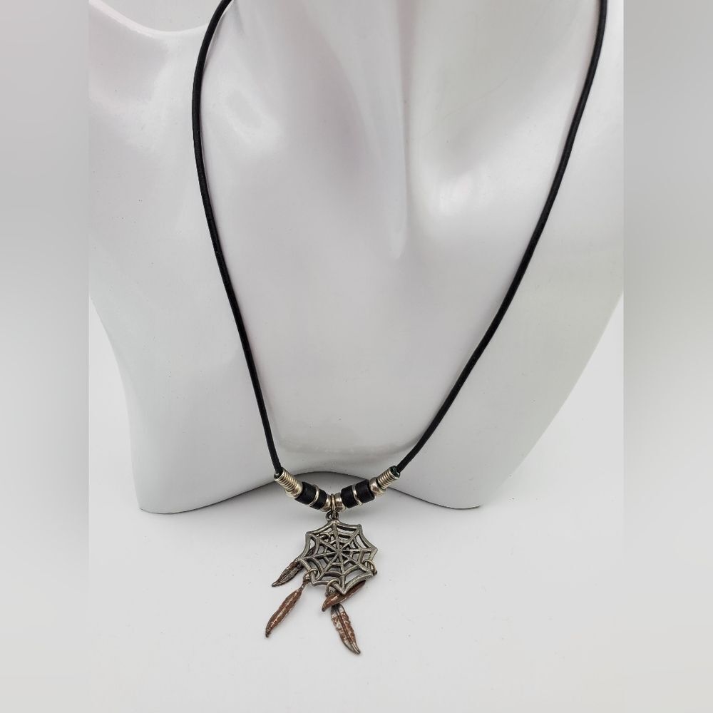 Spiderweb dreamcatcher boho Gothic necklace N0609